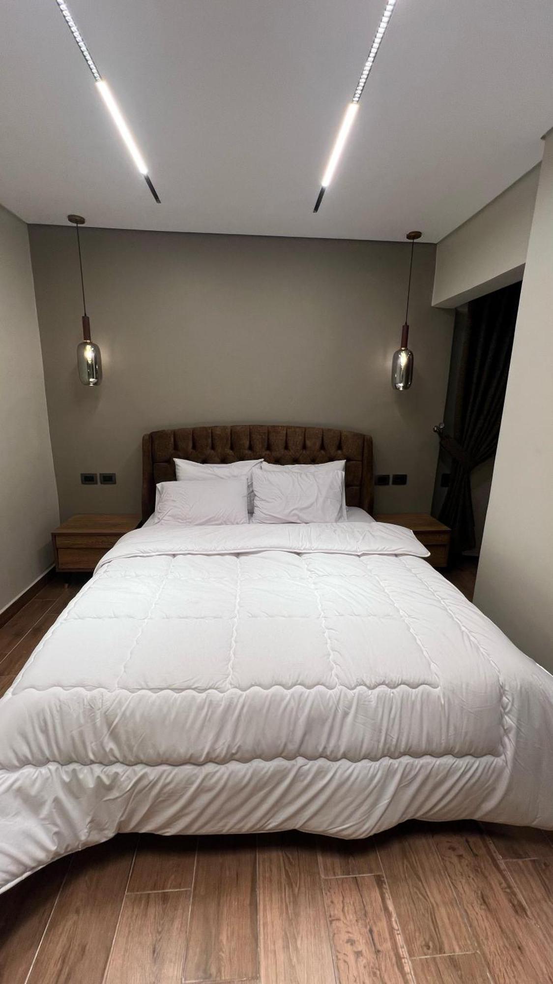 Luxury Apartment El Mohandessen Cairo Exterior photo